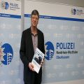 Christian Voßkühler präsentiert den aktuellen Kriminalitätsbericht 2021. 